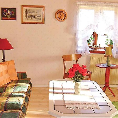Nice Home In Malmkoeping With Kitchen Malmkoping Zewnętrze zdjęcie